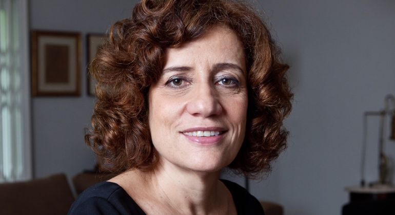 Jornalista Miriam Leitão relembra professora Selma Sena em crônica