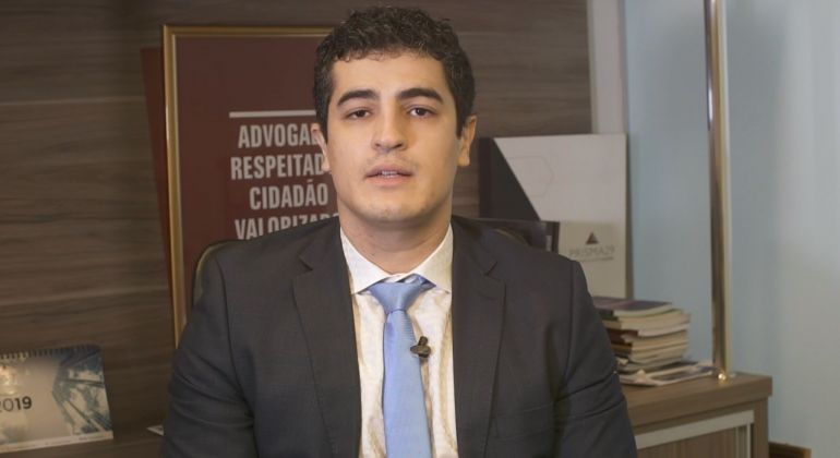 Jurídico Responde: Doutorado não é requisito obrigatório para função de professor adjunto