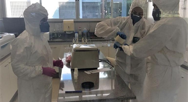 Laboratório da UFG já fez 1,5 mil testes para diagnosticar Covid-19