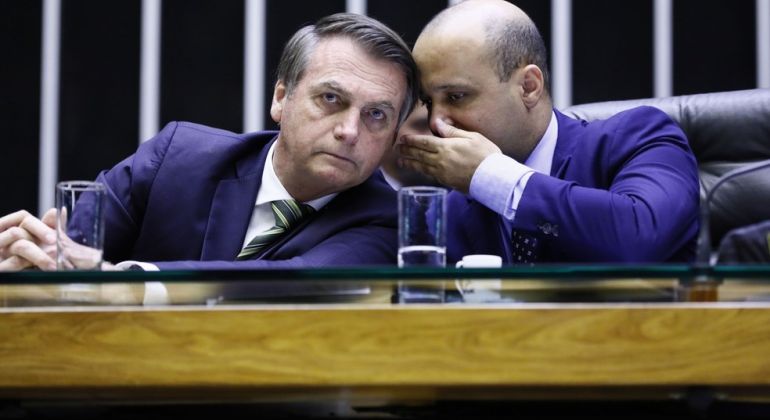Líder do governo na Câmara, deputado Major Vitor Hugo é cotado para o MEC