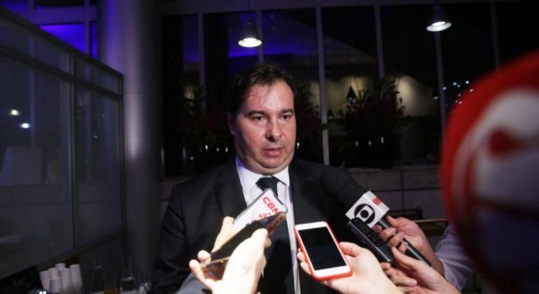 Maia diz que PEC emergencial pode ter tramitação abreviada na Câmara