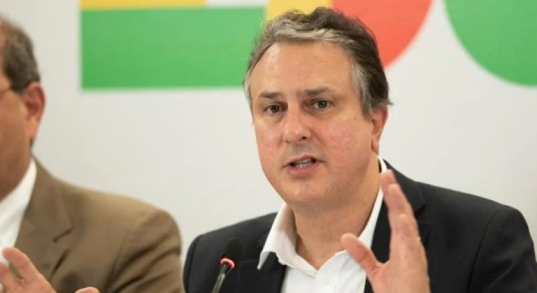 Ministério da Educação recua e diz não ter data para lançar novo Fies
