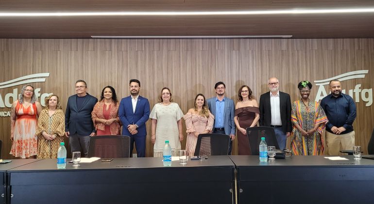 Nova diretoria do Adufg-Sindicato toma posse e projeta gestão pautada no acolhimento de docentes, diálogo e aumento da representatividade