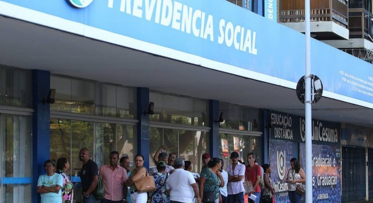 O Globo: Previdência: com aprovação da reforma em São Paulo, 13 estados já aumentaram alíquota e idade mínima