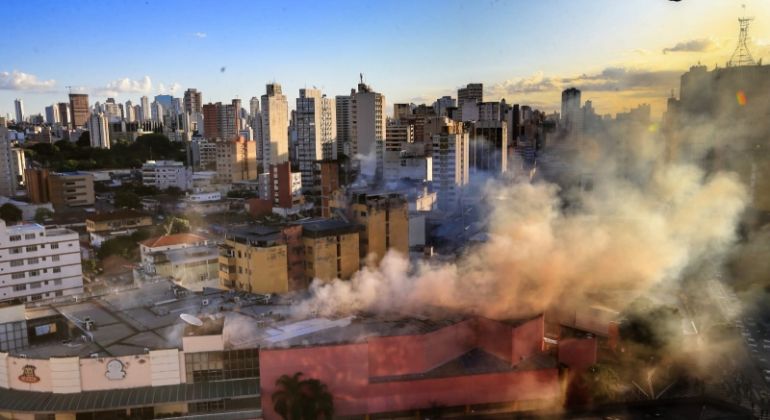 O Popular: Mostra ‘O Amor, a Morte e as Paixões’ é adiada por causa de incêndio