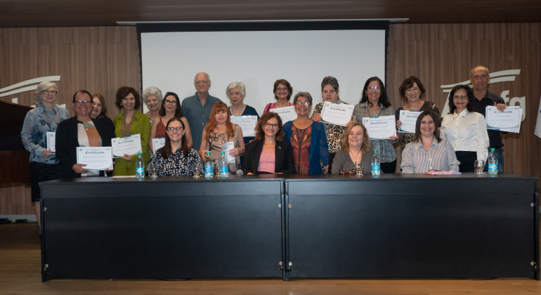 Parceria entre Adufg-Sindicato e UFG forma primeira turma do Curso de Inglês para Viagens