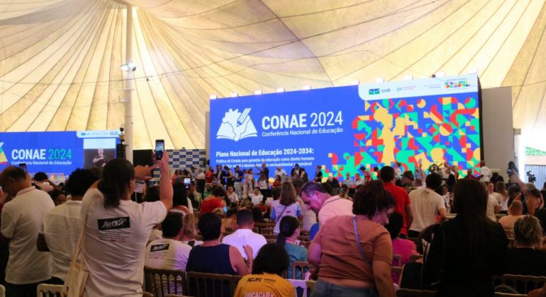 Plenária final da Conae aprova documento que vai embasar o novo Plano Nacional de Educação