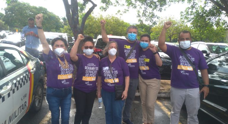 Pressão de movimentos sindicais contra a PEC 32 se intensifica em Brasília
