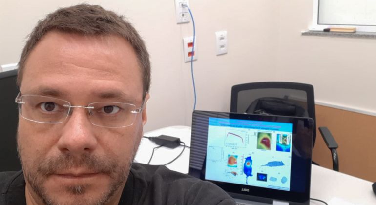 Professor da UFG é selecionado em lista de maiores pesquisadores do mundo