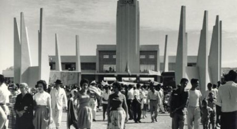 Professor da UFG promove roda de conversa sobre a história do Monumento ao Trabalhador