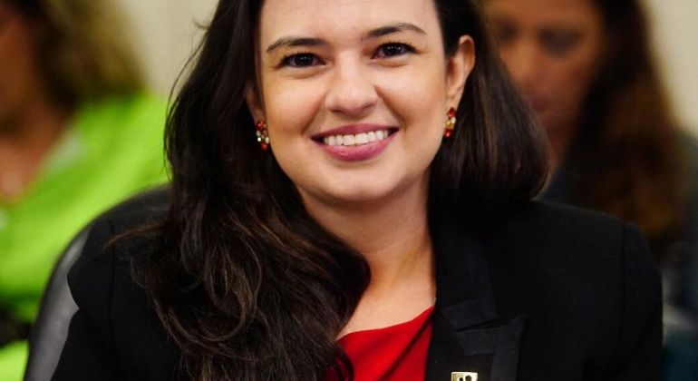 Professora da UFG assume cargo no Ministério de Minas e Energia