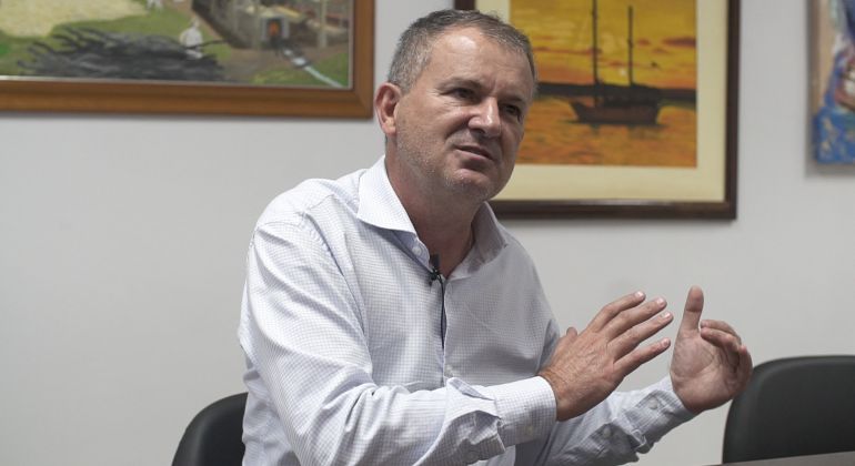 Reitor da UFJ é indicado ao Prêmio Darcy Ribeiro de Educação