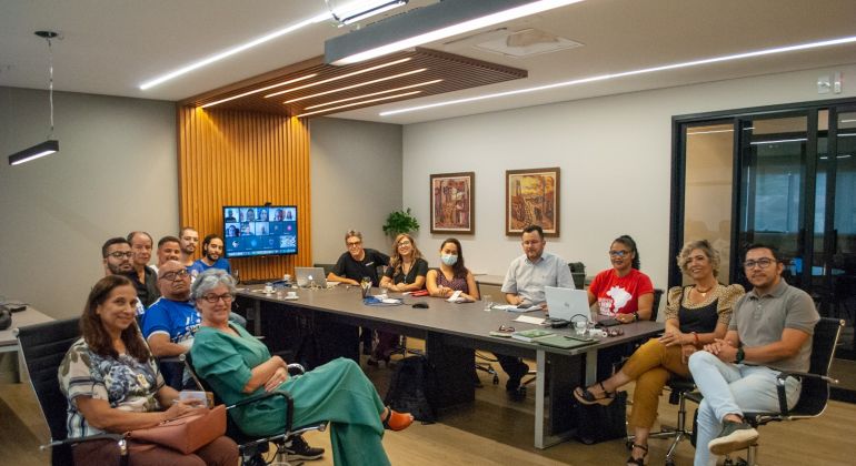 Reitores, dirigentes de sindicatos e representantes do movimento estudantil discutem ações em busca de recomposição orçamentária para as instituições de ensino superior