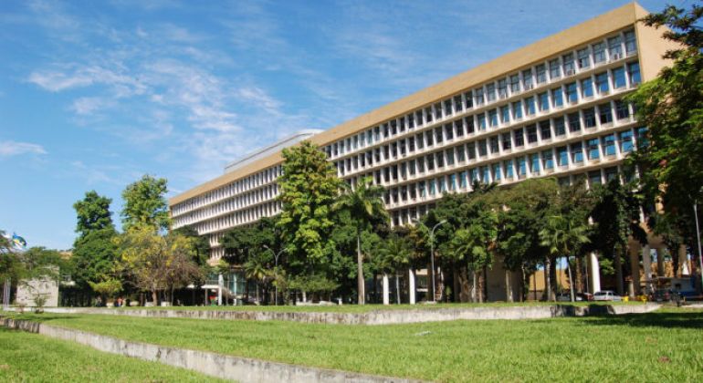 Reitoria da UFRJ analisa o Programa Future-se