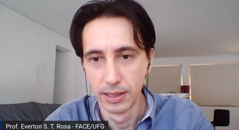 Repórter Adufg aborda cenário econômico para 2021