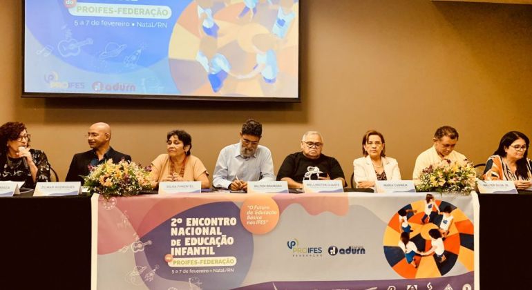 Resistência e luta marcam abertura do 2º Encontro Nacional de Educação Infantil do PROIFES-Federação