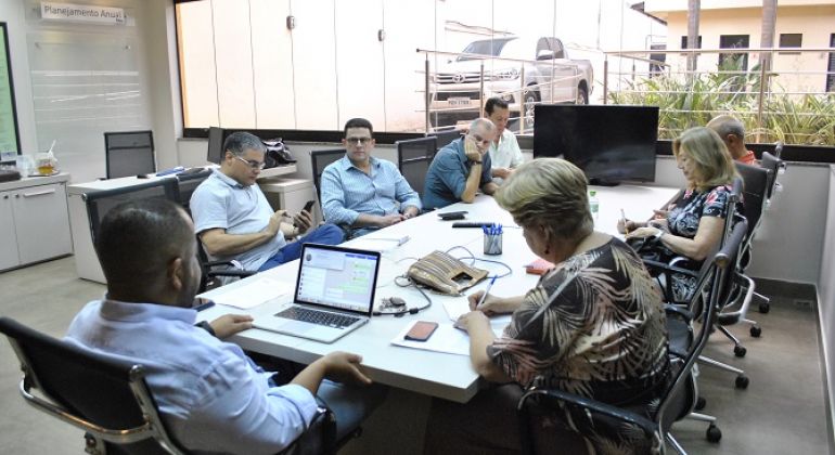 Reunião do Conselho de Representantes se posiciona contra redução do benefício de insalubridade