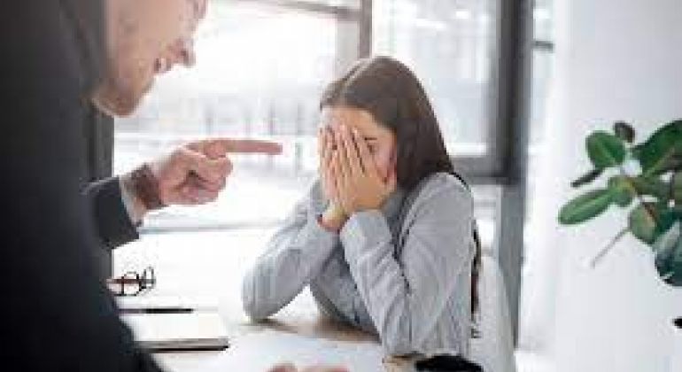 Seminário da UFG discute assédio moral e sexual no ambiente de trabalho