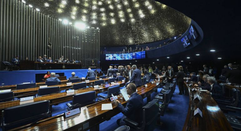 Senado aprova projeto que acaba com relativização de estupro de vulnerável