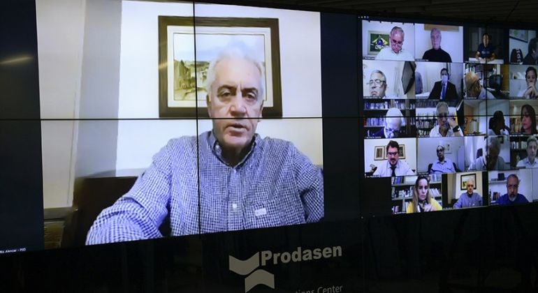 Senado aprova projeto que suspende pagamento de empréstimo consignado durante a pandemia Fonte: Agência Senado