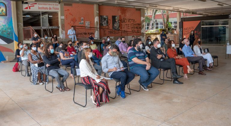 UFG inaugura Biblioteca Seccional de Humanidades