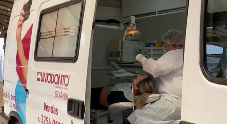 Unidade móvel da Uniodonto esteve no Adufg-Sindicato nos dias 9 e 10 de agosto
